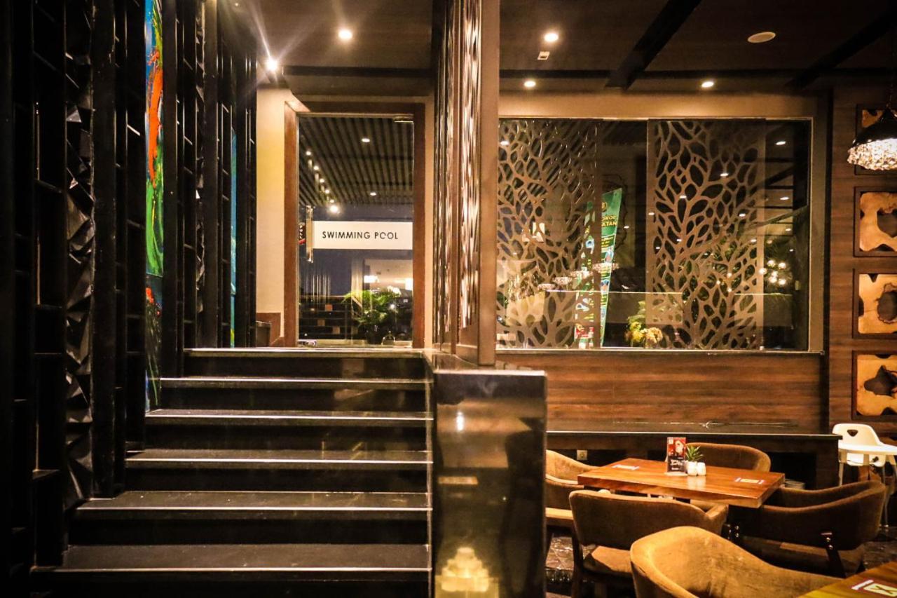 Sotis Hotel Kemang, Джакарта Екстер'єр фото