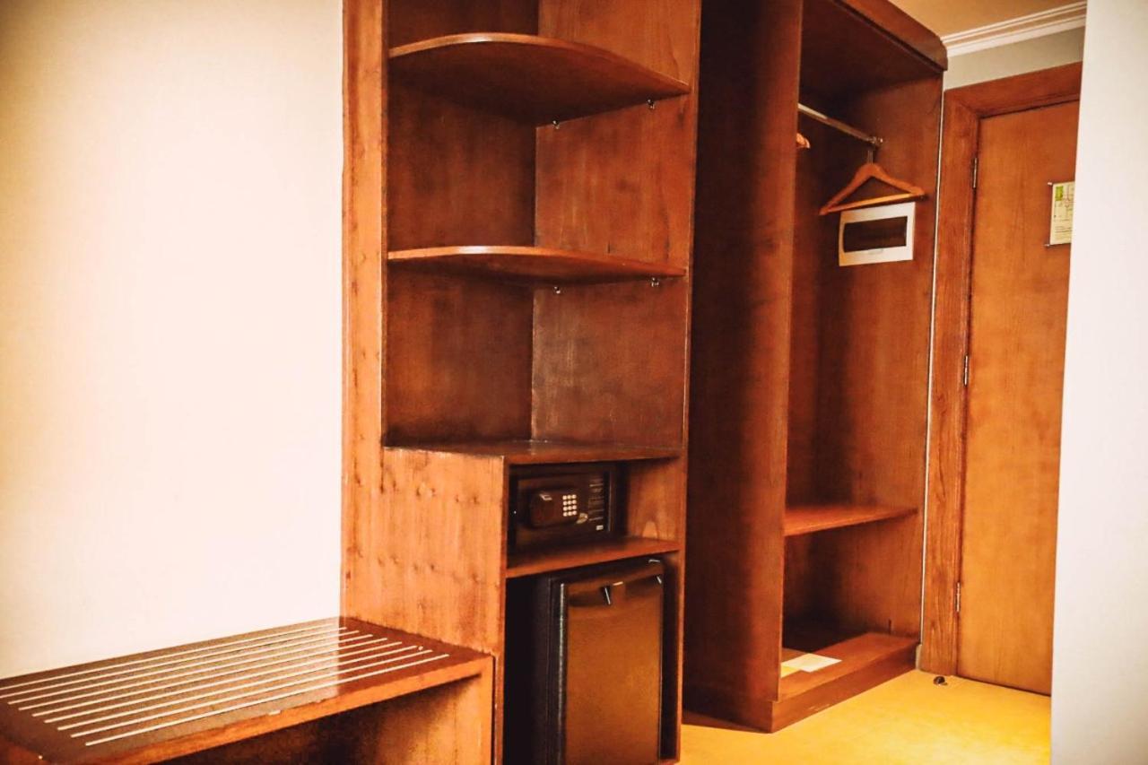 Sotis Hotel Kemang, Джакарта Екстер'єр фото