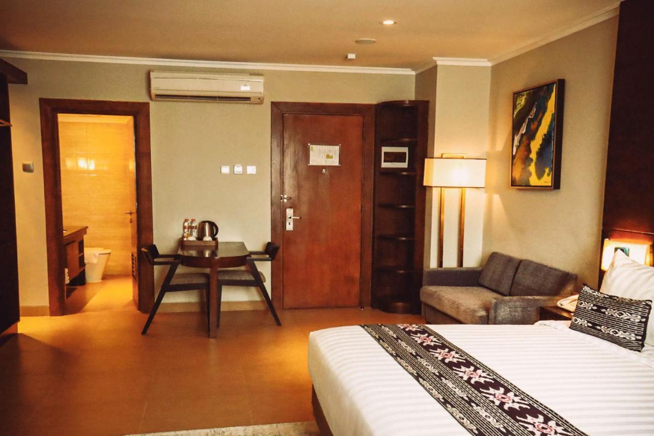 Sotis Hotel Kemang, Джакарта Екстер'єр фото