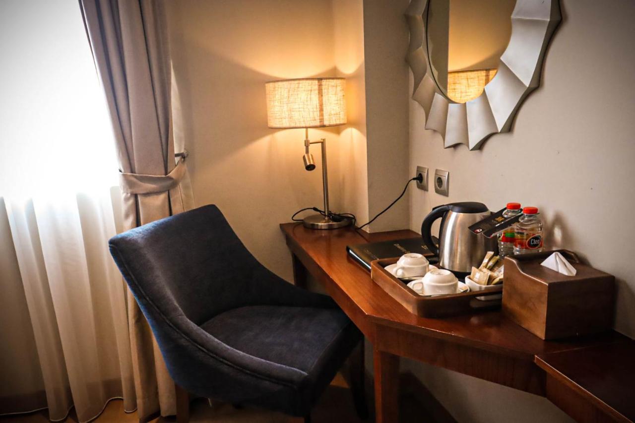 Sotis Hotel Kemang, Джакарта Екстер'єр фото